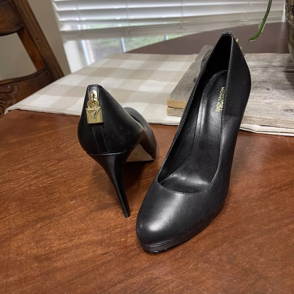 Michael Kors Pump Heels Womens 7.5 Black Leather Antoinette Platform High Heel